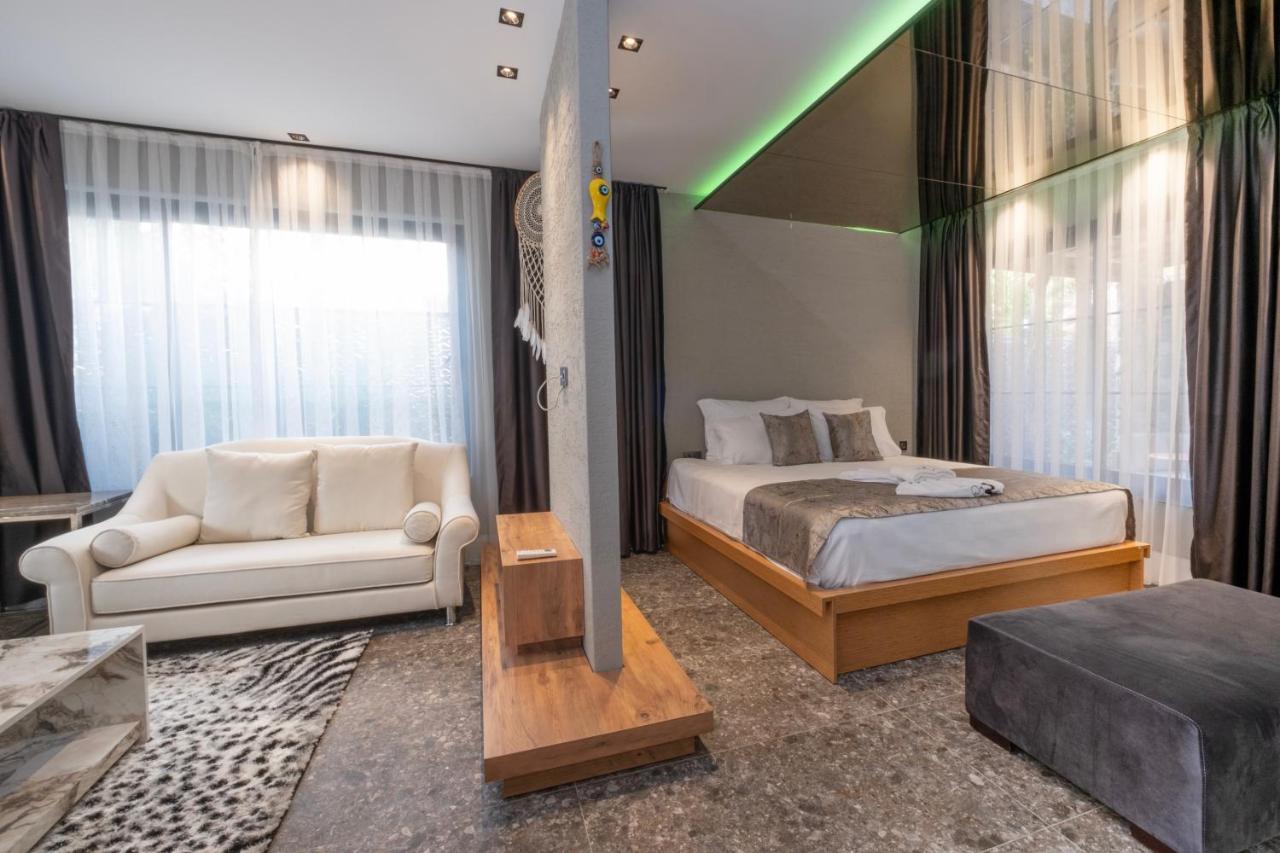 Wolf Suites Анталья Экстерьер фото